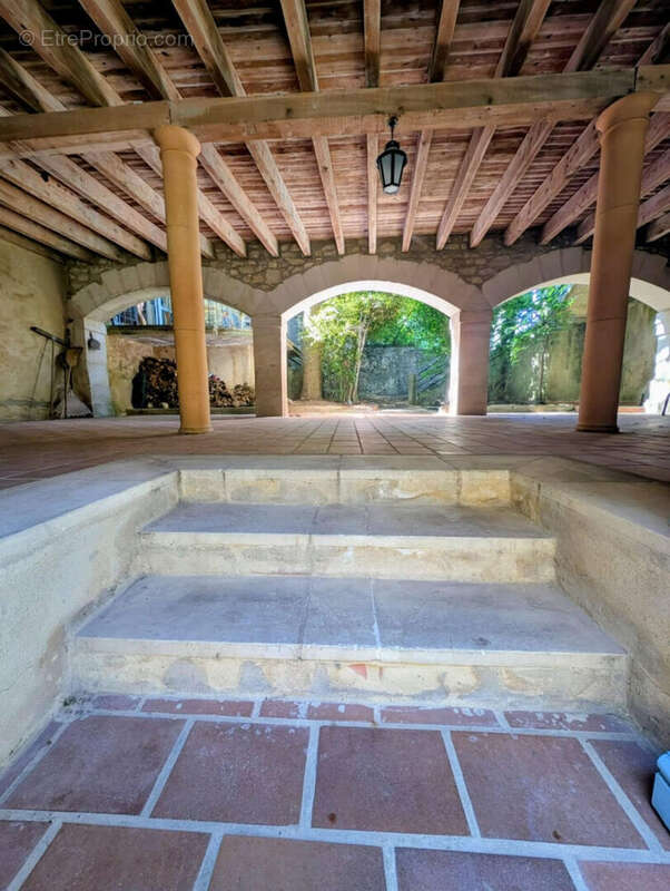 Maison à GOUDARGUES