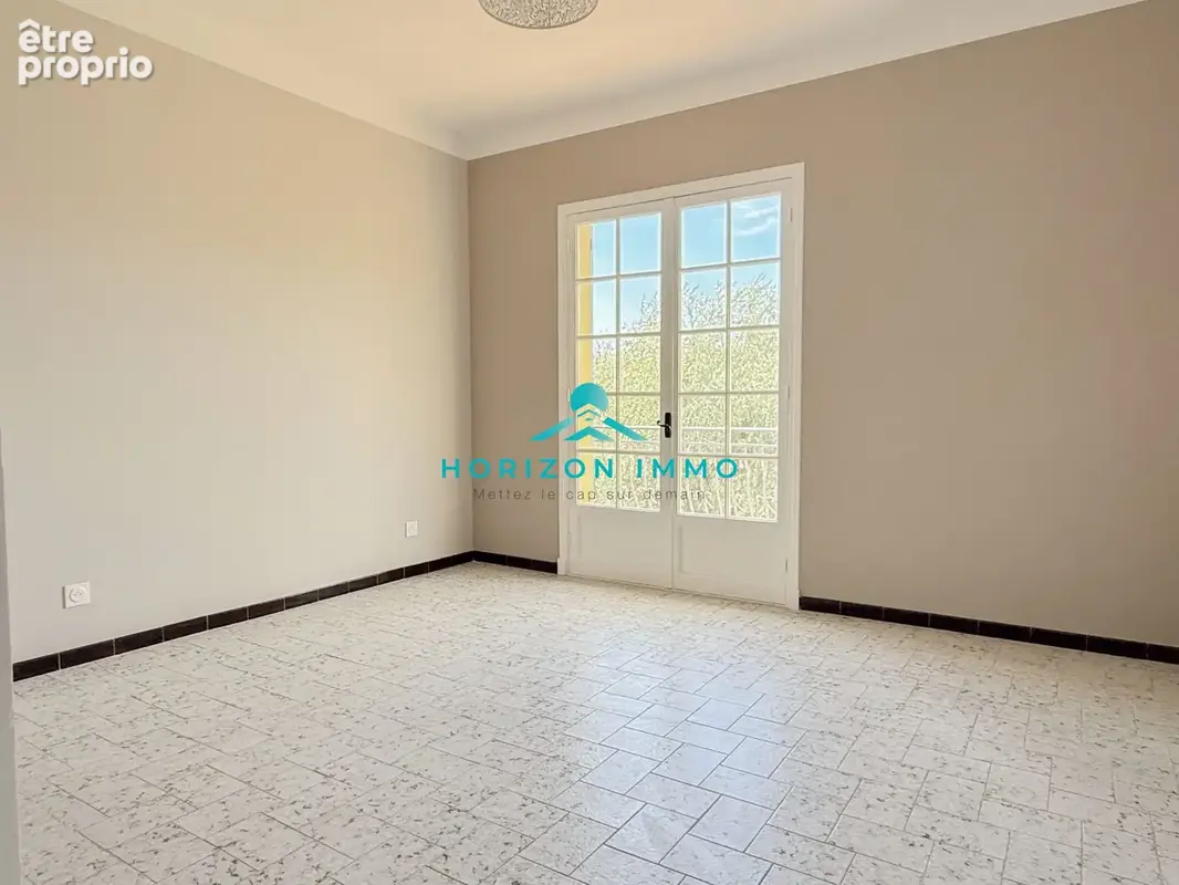 Maison 4 pièces 110 m² à vendre à Carros (06510) - photo 7
