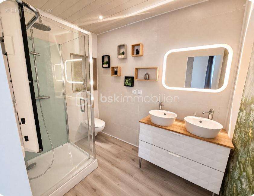 Maison à SAINT-CLAUDE