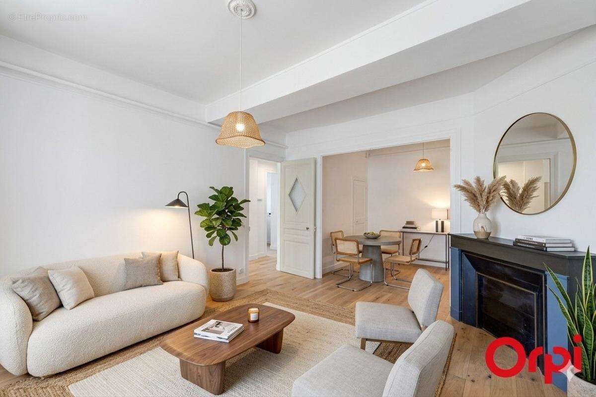 Appartement à CALUIRE-ET-CUIRE
