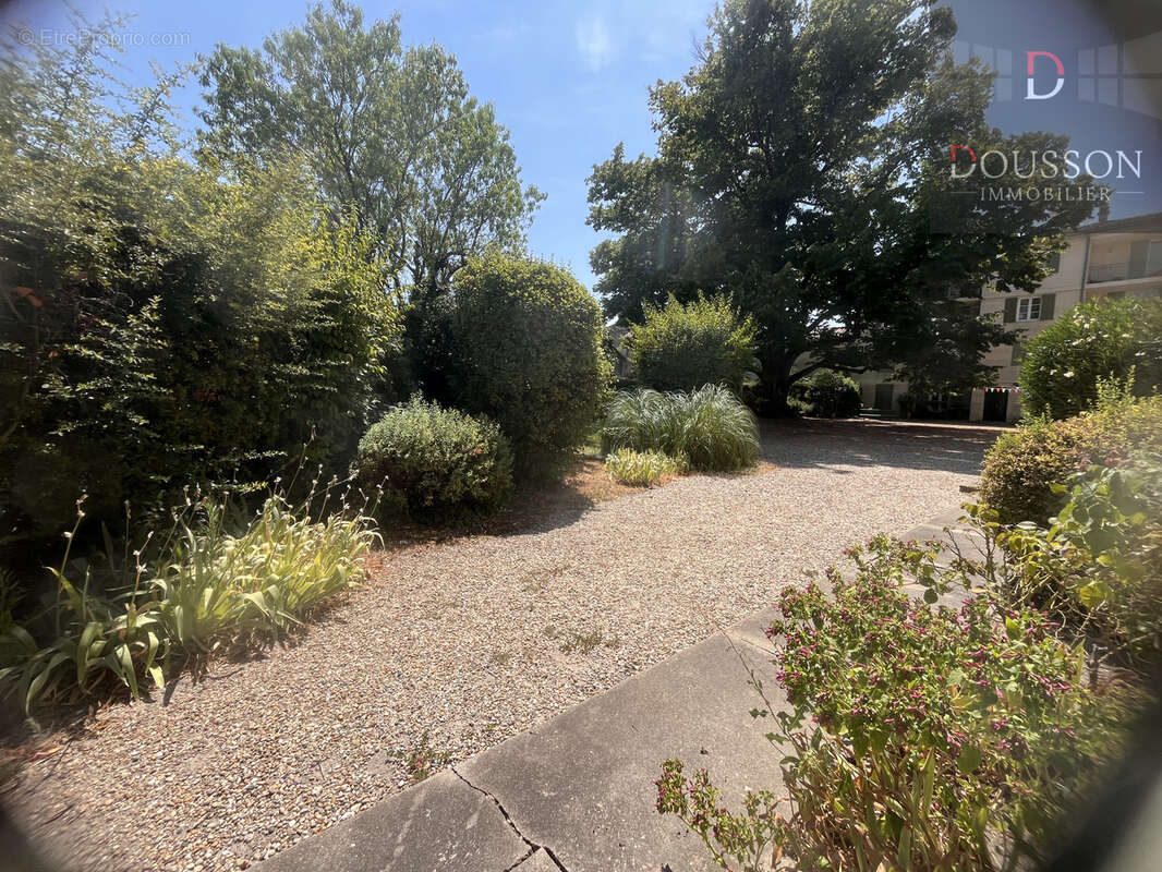Centre ville uzes - photo 19