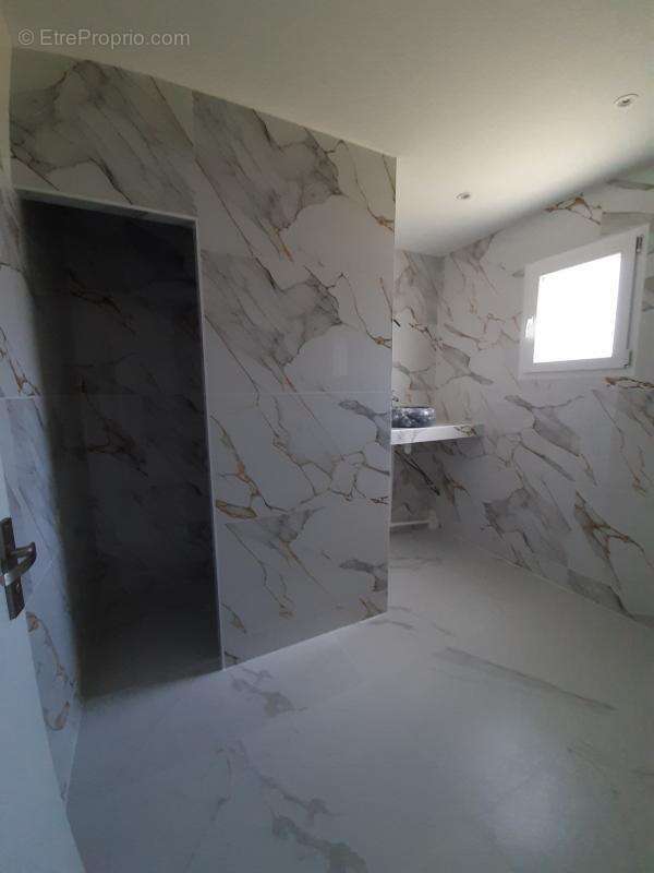 Maison récente de plain pied -gueugnon - - photo 14