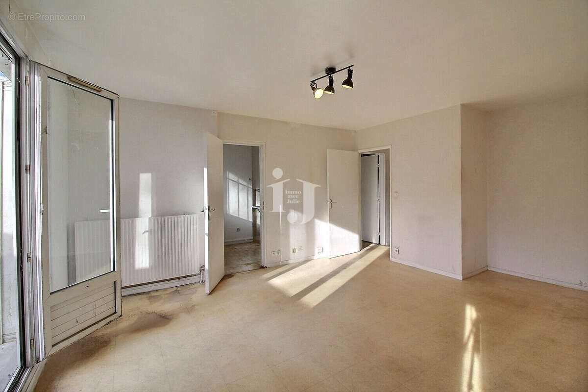 Appartement à EPINAY-SUR-SEINE