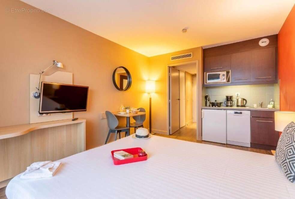 INVESTISSEMENT LOCATIF  Marseille 8eme Arrondissement  Résidence Tourisme Zenitude Comfort Marseille Prado - 7,07 % de rentabi - photo 2