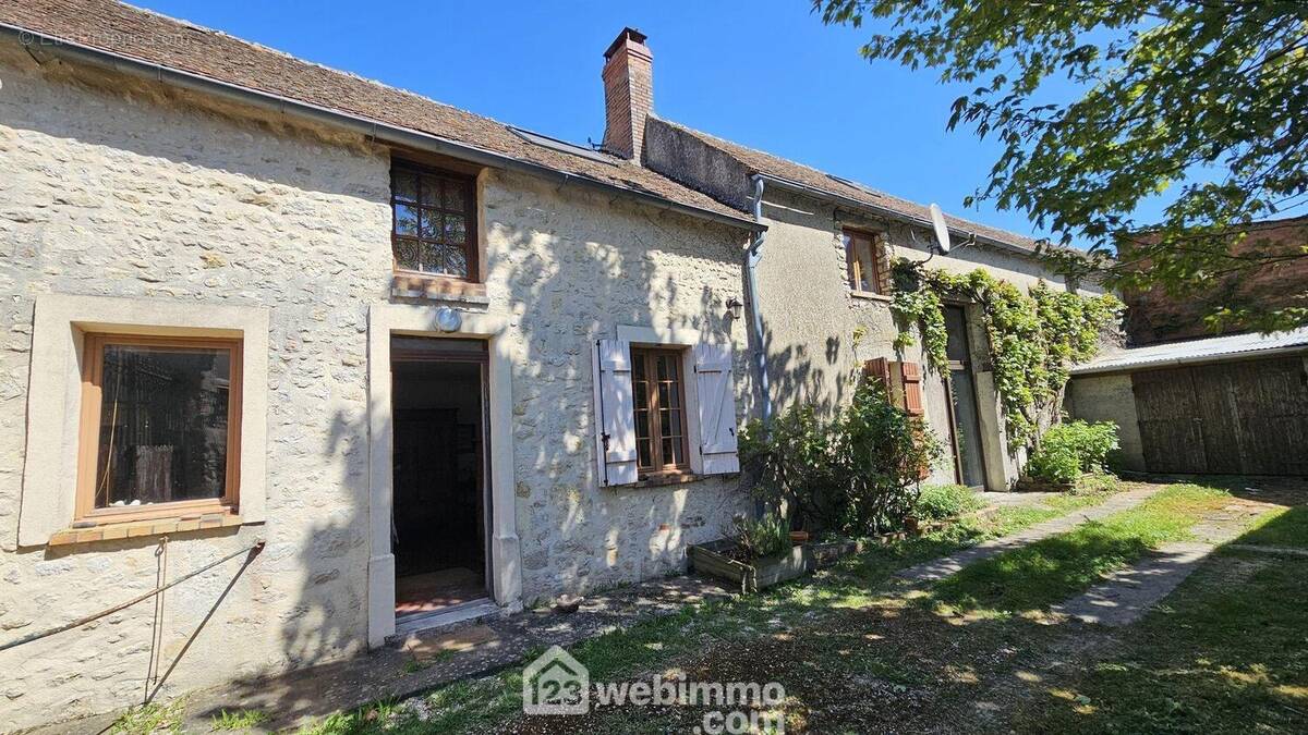 Une autre vue de la maison. - Maison à OBSONVILLE