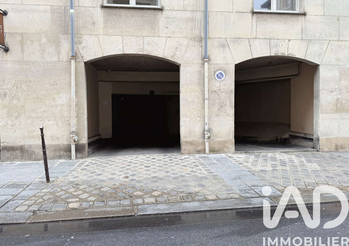 Photo 4 - Parking à PARIS-3E