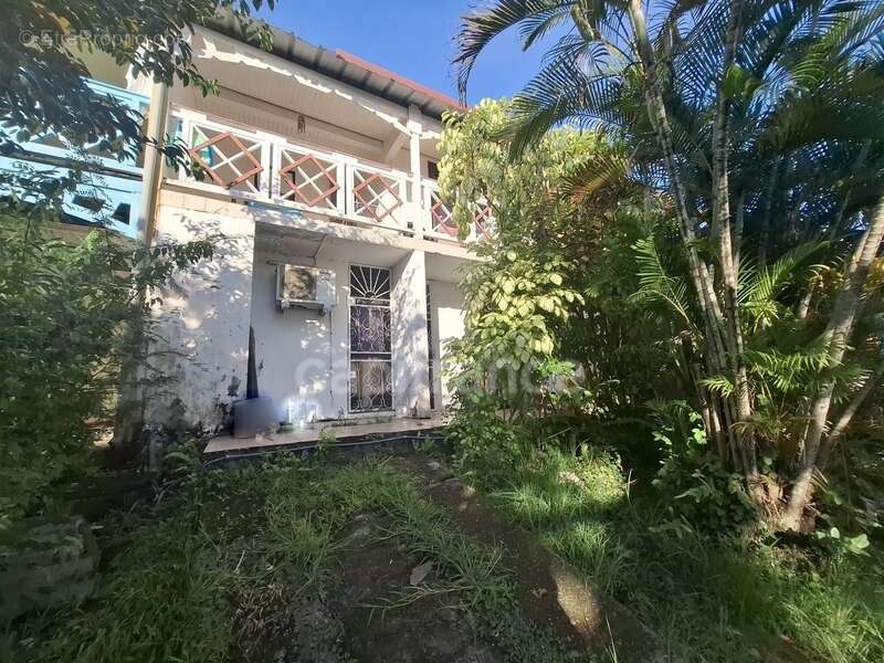 Maison à CASE-PILOTE