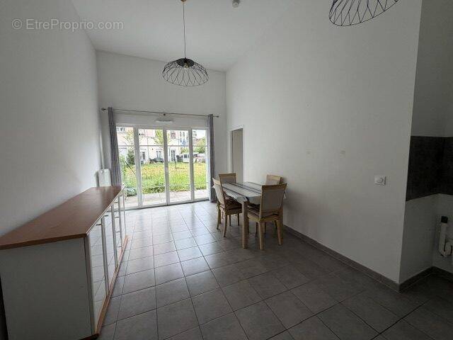 Appartement à LE BLANC-MESNIL
