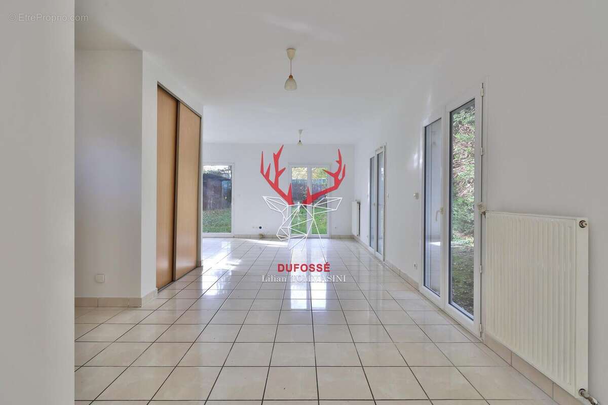 Photo 5 - Maison à MARCY-L&#039;ETOILE