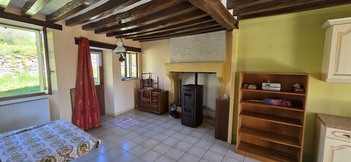 Maison à OUDAN