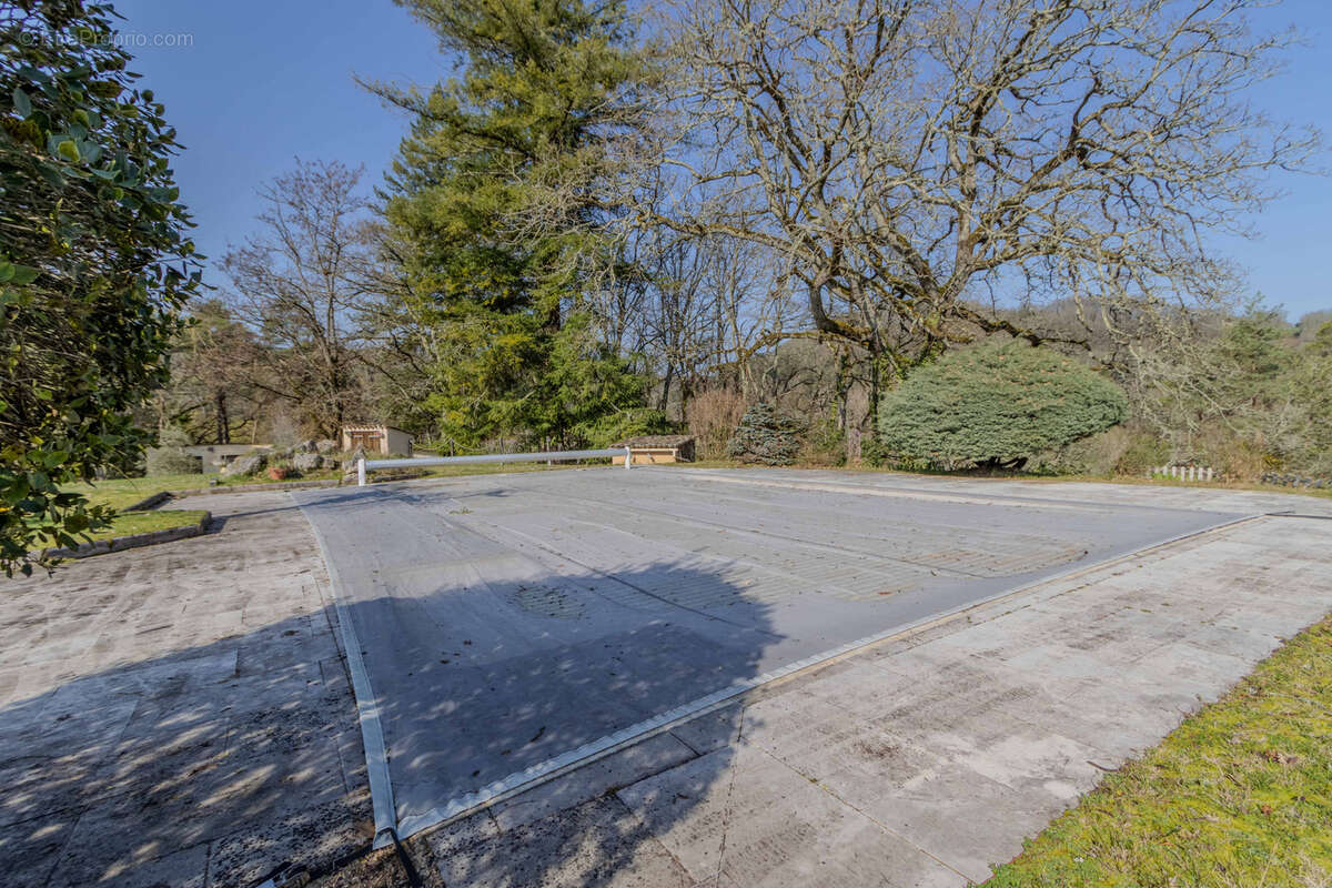 Maison à SAINT-CYPRIEN