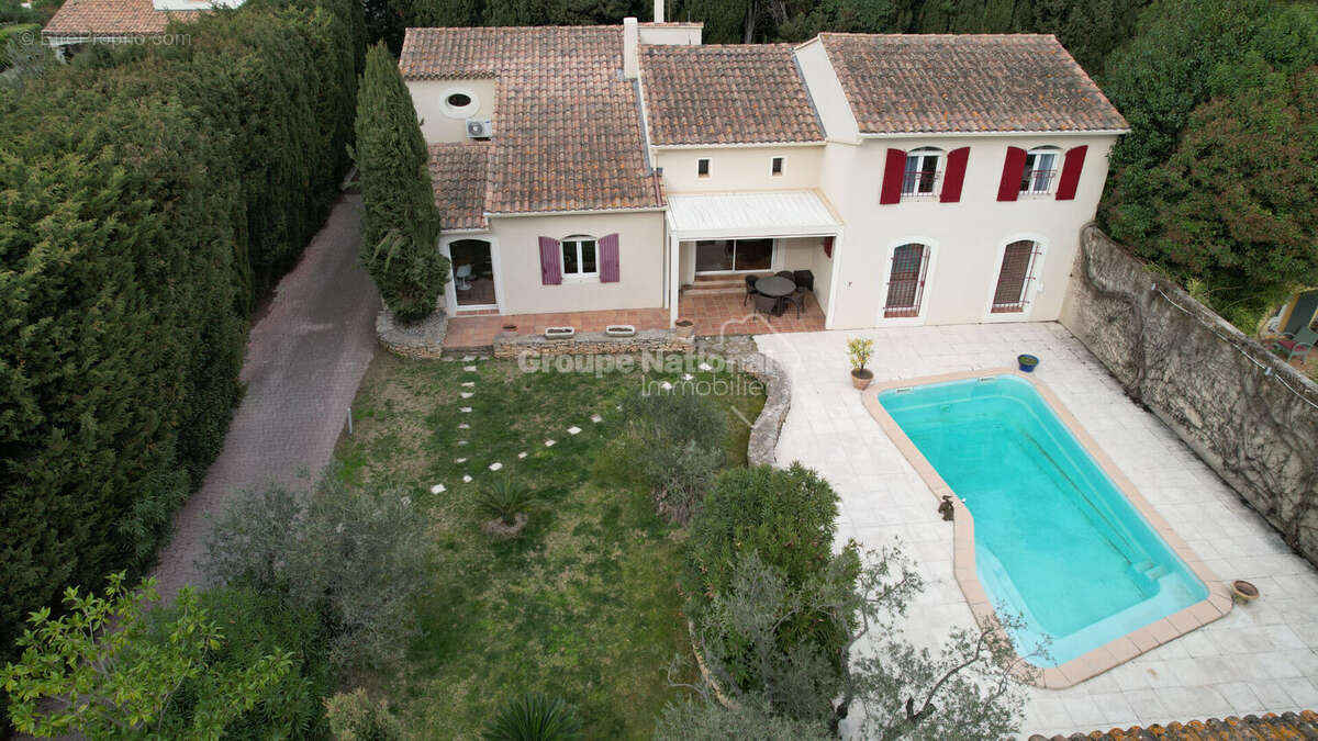 Maison à GRAVESON