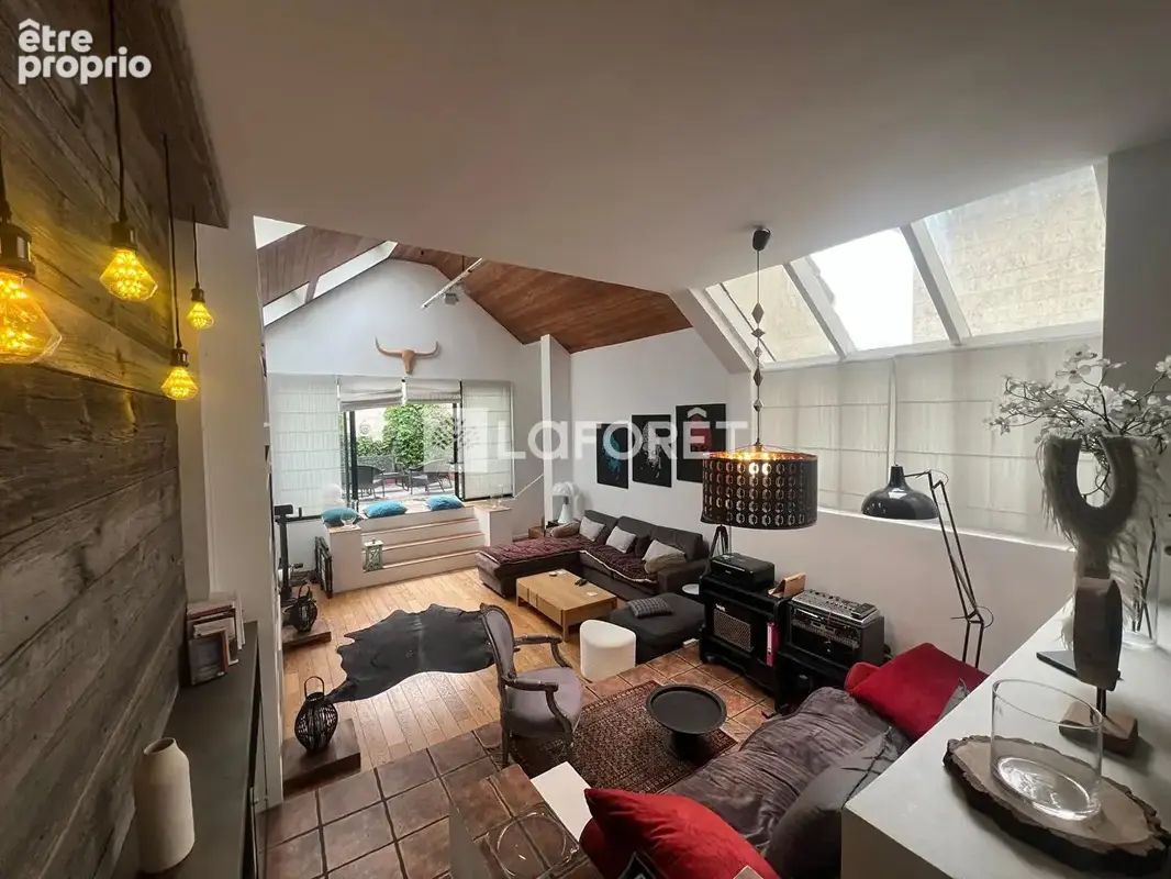 Maison Saint Denis 6 pièce(s) 181.66 m2 - photo 2