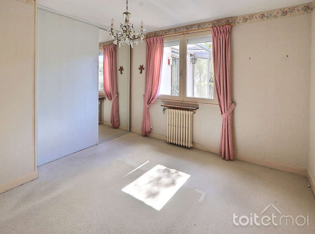 Maison à GIF-SUR-YVETTE