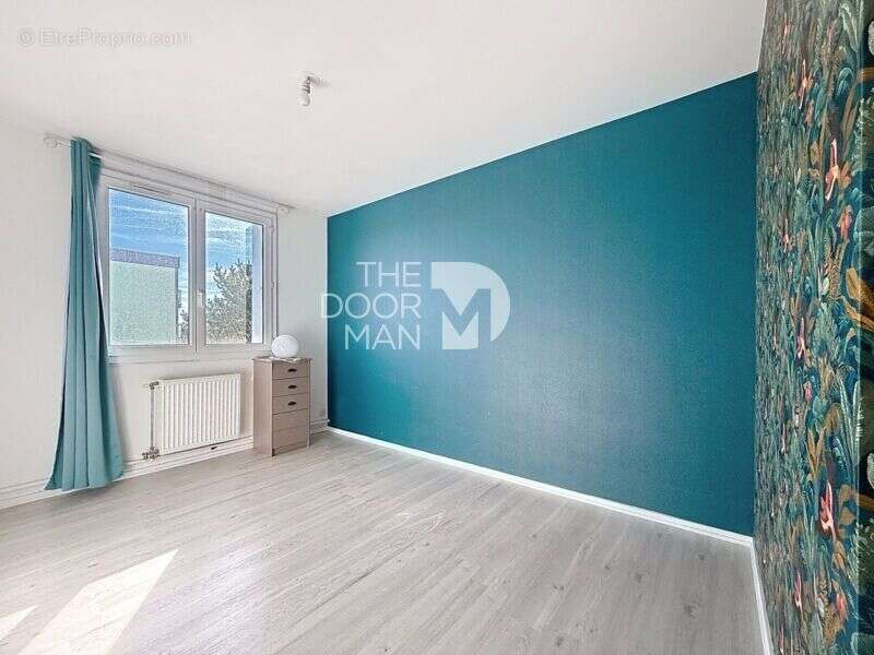 Appartement à REZE