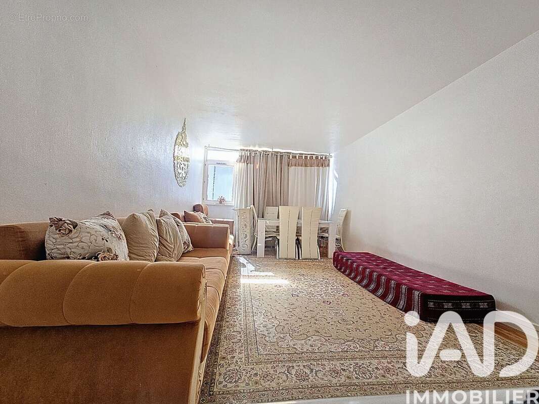 Photo 2 - Appartement à VIRY-CHATILLON