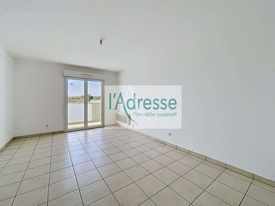 2 pièces Antibes Etage élevé avec 2 parkings sous-sol - photo 5