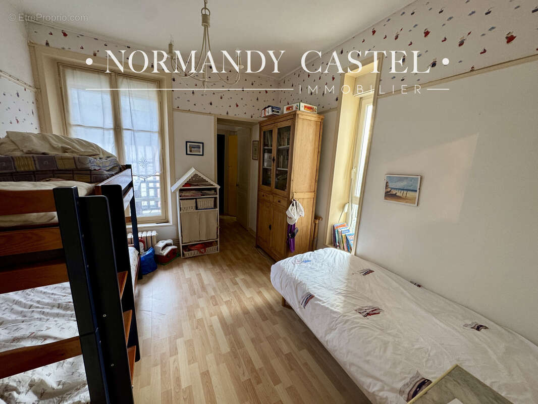 Appartement à TROUVILLE-SUR-MER