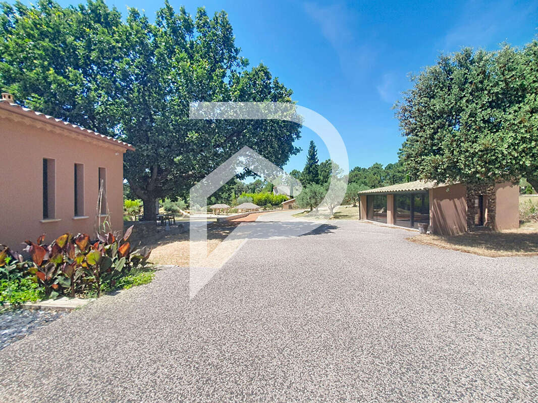 Maison à vendre Uchaux 7 pièce(s) 240 m2 - photo 17