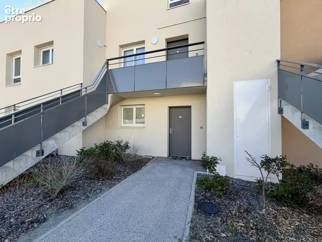 Appartement 2 pièces 49 m² à vendre à Cournon-D'auvergne (63800) - photo 3
