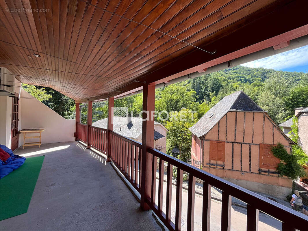 Appartement à CONQUES