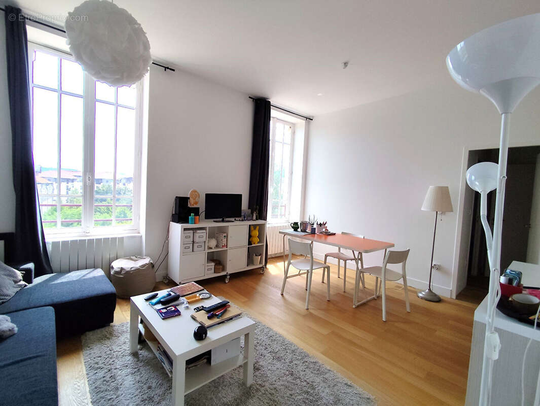 Appartement à CHAMALIERES