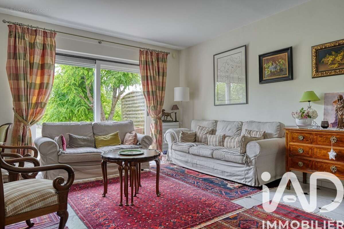 Photo 8 - Maison à POISSY