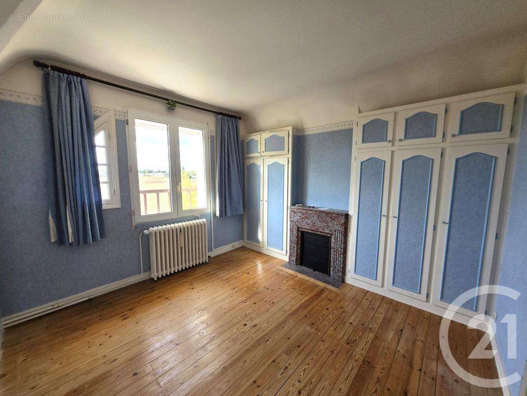 Maison à PONT-SAINTE-MAXENCE