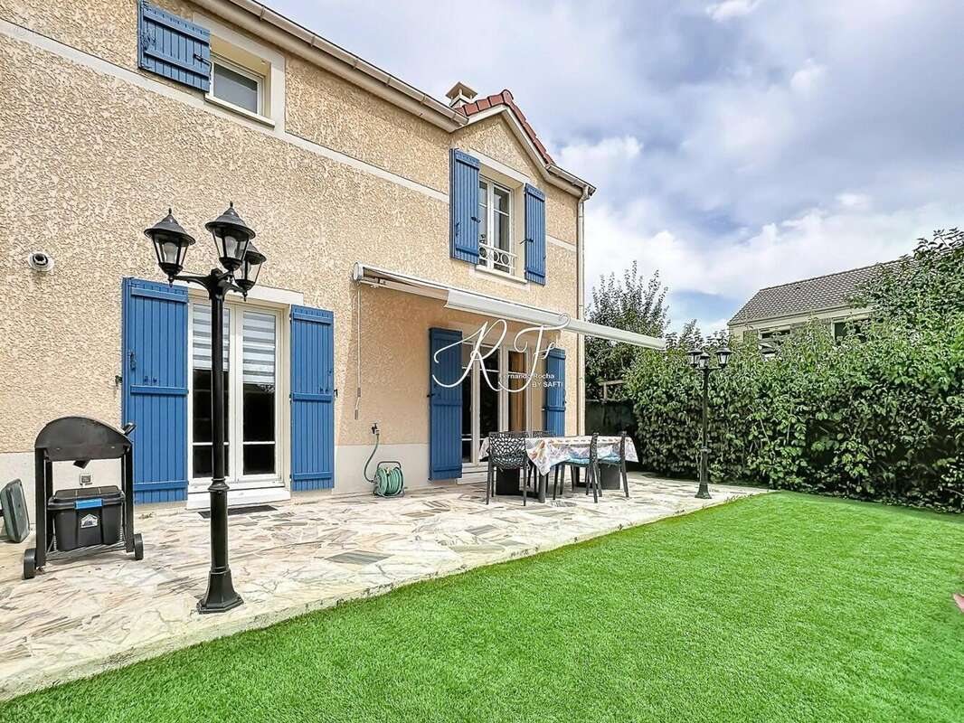 Maison 85 m² à Eragny  - photo 2