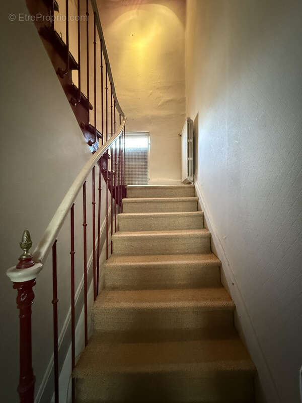 Maison à SAINT-GERMAIN-DES-FOSSES