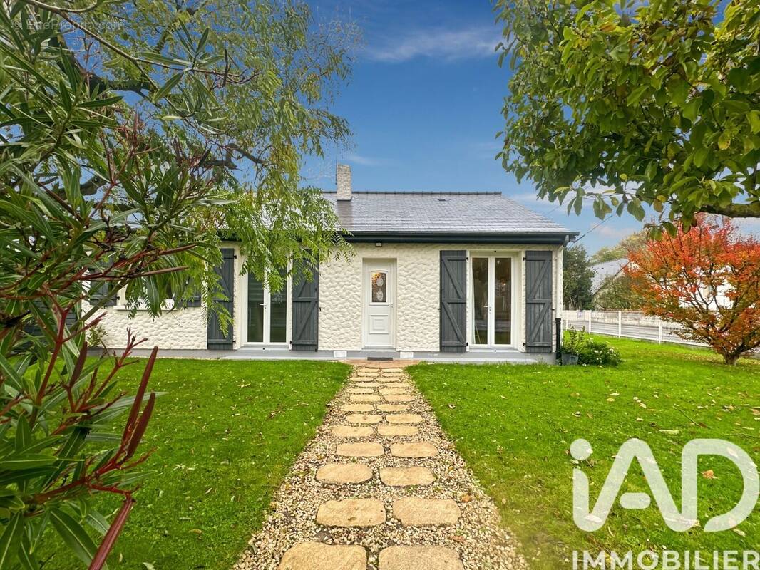 Photo 1 - Maison à LE VIVIER-SUR-MER