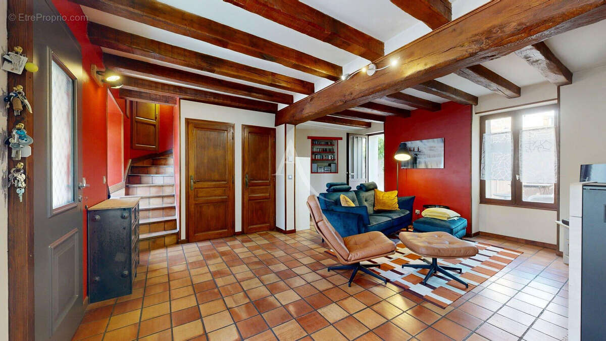 Maison de ville pleine de charme à Boissy-l'Aillerie  Exclusivité l'Adresse - photo 7
