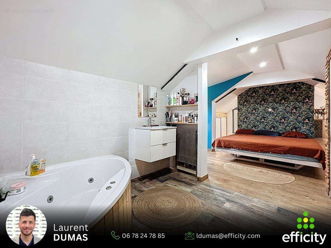 Maison à SAINT-ANDEOL-LE-CHATEAU