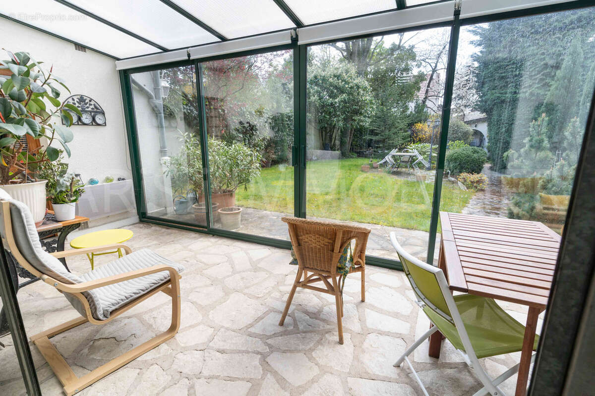 Maison 7 pièces environ 162m2 - Beauchamp - La Chasse - photo 4