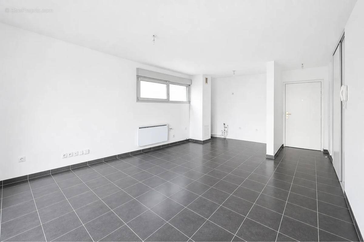 Appartement à LYON-8E