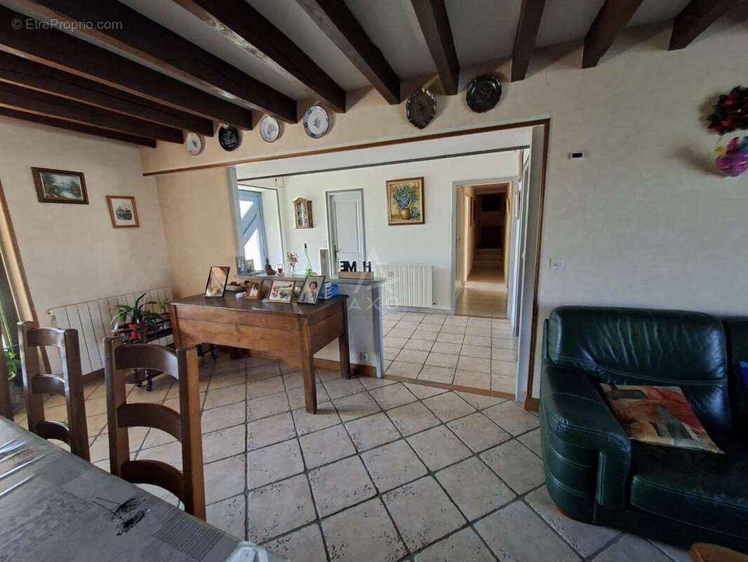 Maison à PARIGNY-LES-VAUX