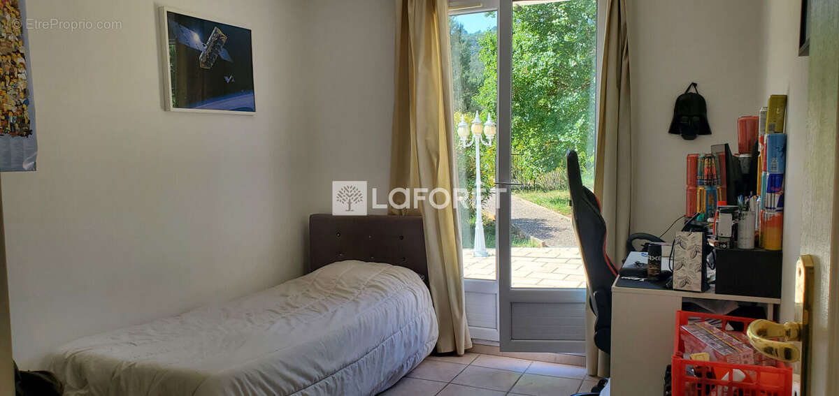 Villa Tourves 5 pièces 4 chambres - photo 8