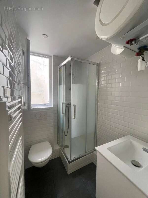 Appartement à PARIS-3E