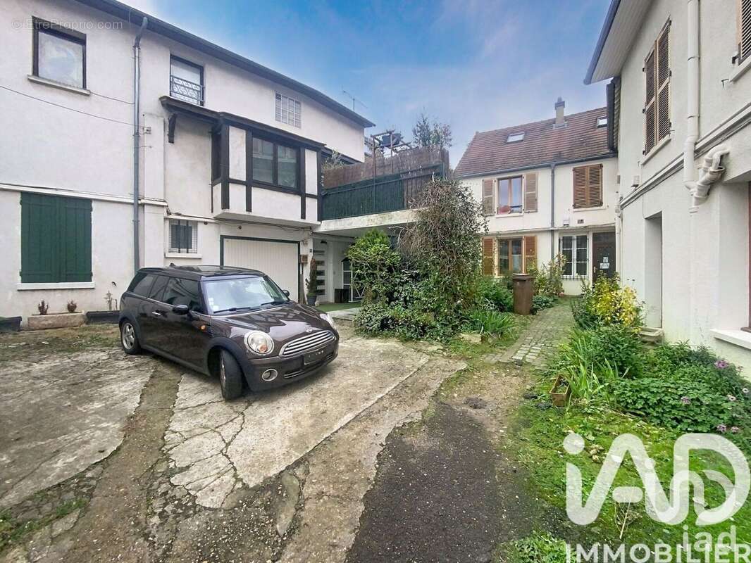 Photo 5 - Appartement à SAINT-CYR-L&#039;ECOLE