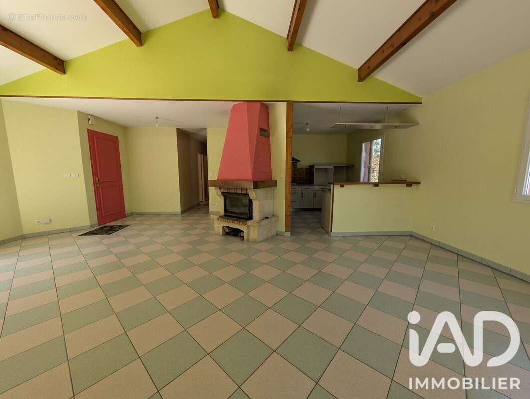 Maison 95 m² à Rancon  - photo 6