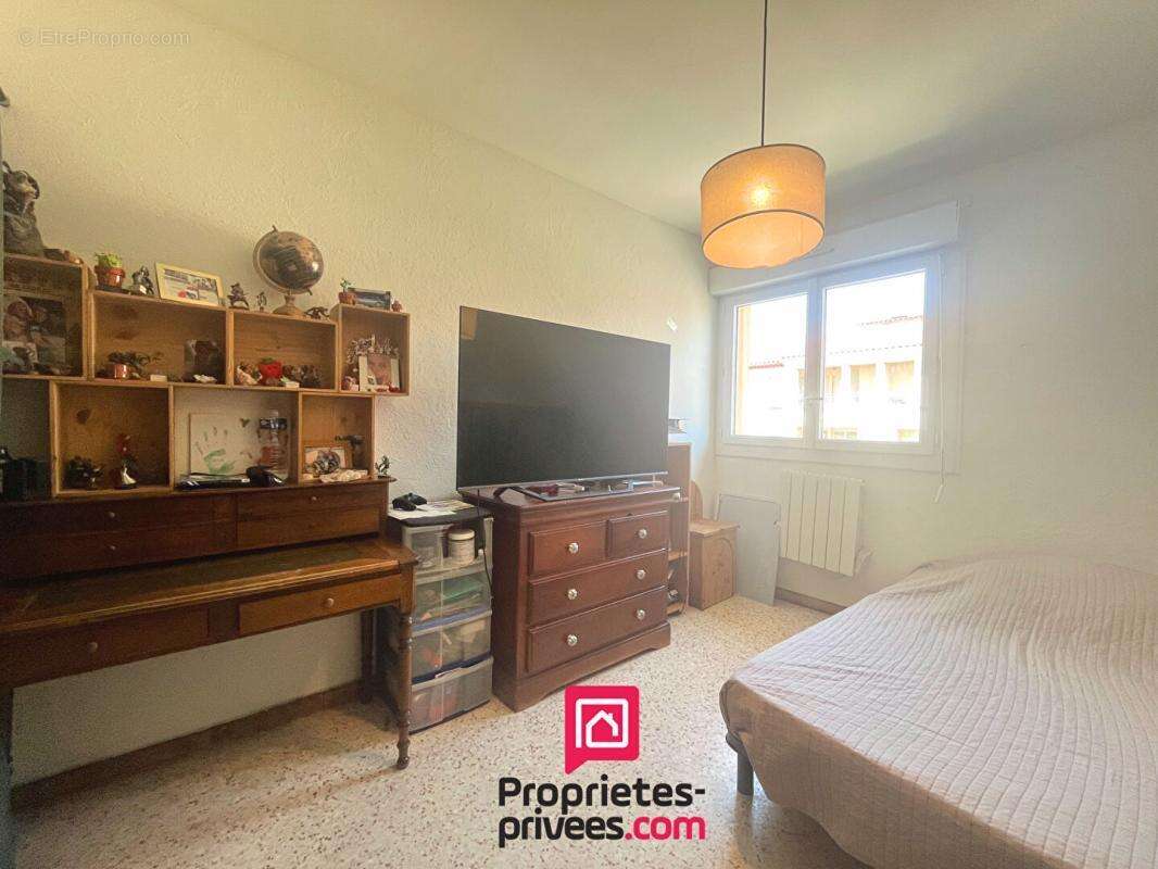 Appartement à PUGET-SUR-ARGENS