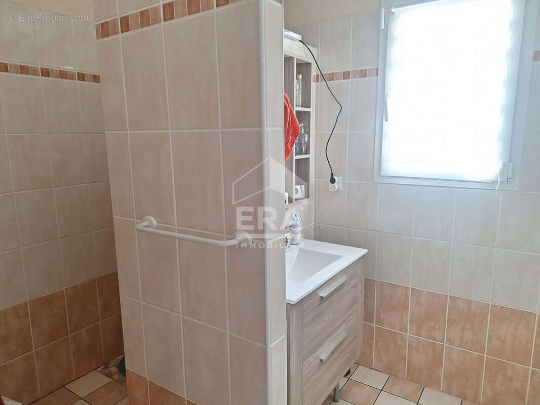 Maison 144m² à montpon-ménestérol - photo 7