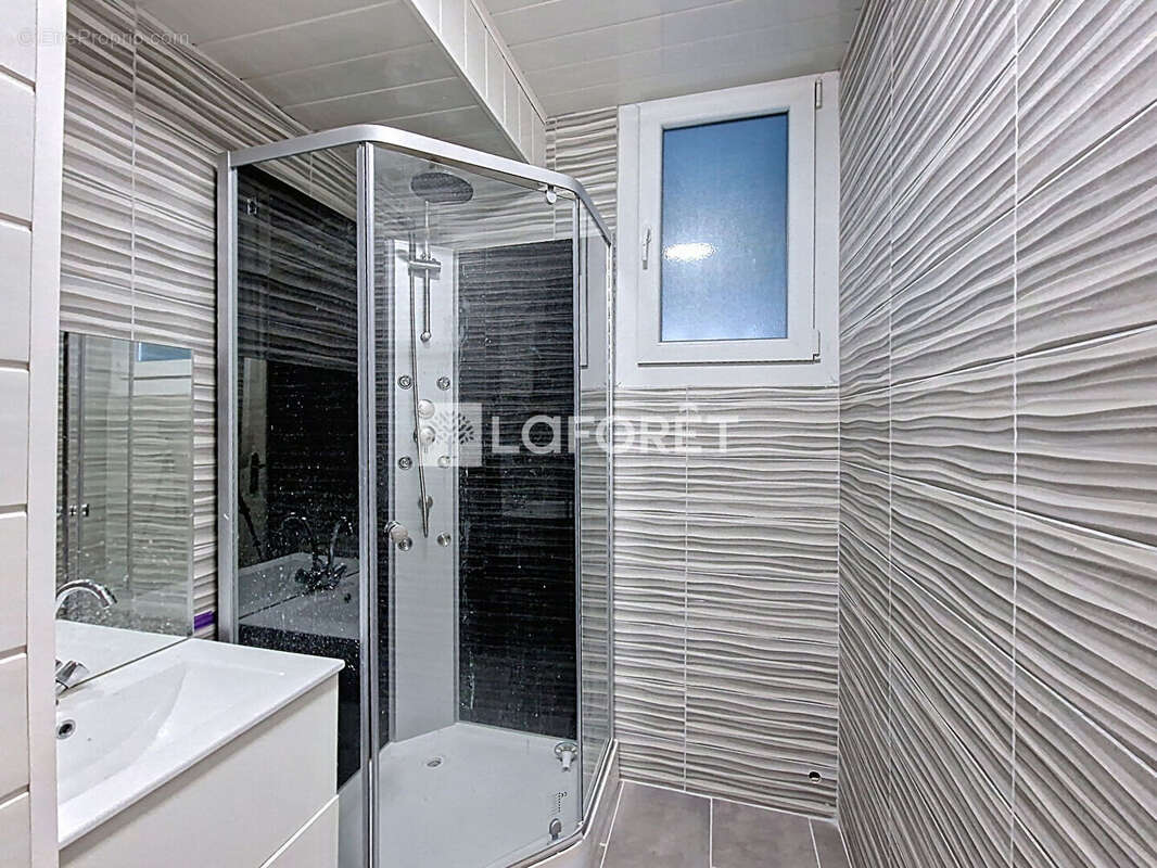 Appartement à CALUIRE-ET-CUIRE