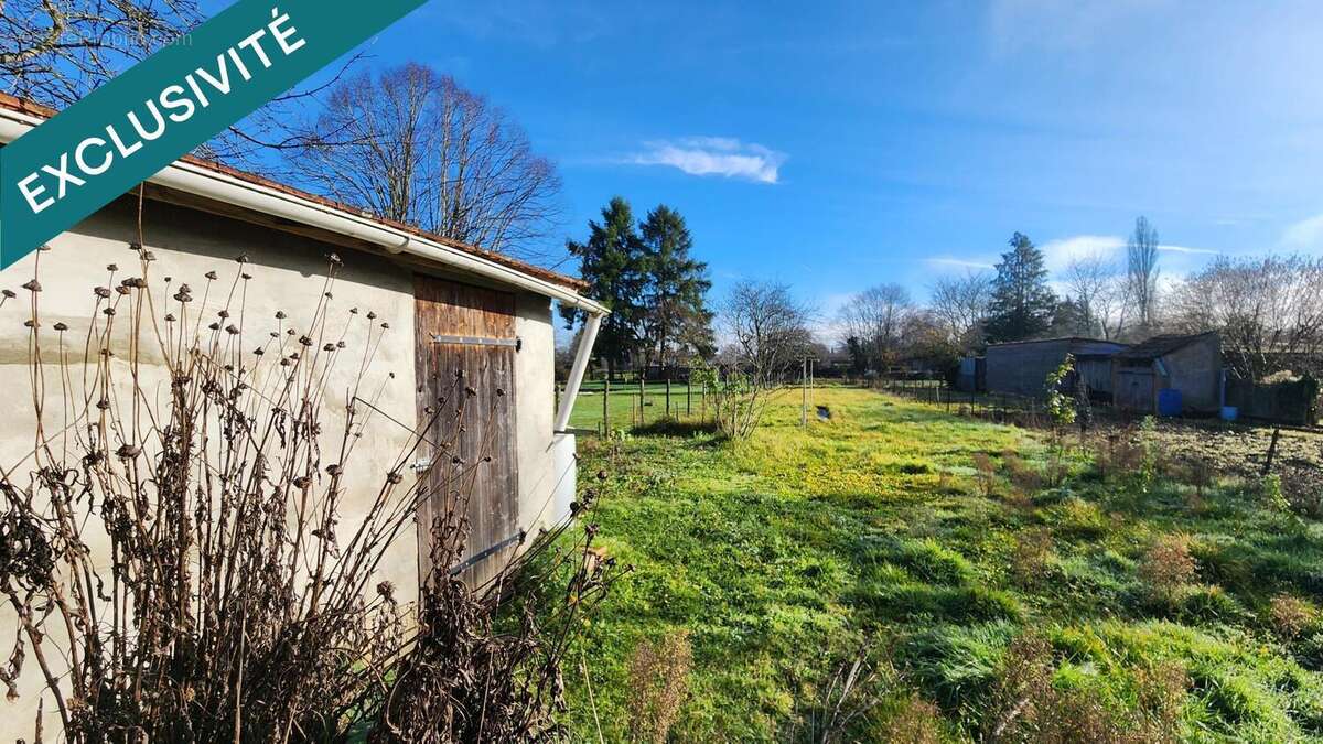 Photo 8 - Appartement à TOULON-SUR-ARROUX