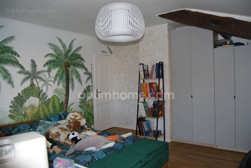 Maison de 120m2 à 5 minutes du bourg de BRIE et de CHAMPNIERS (16) - photo 12