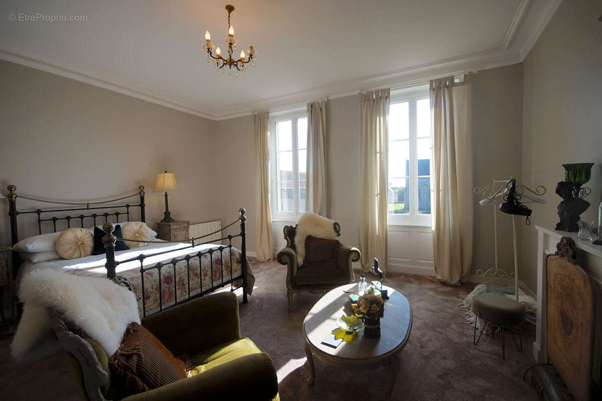 Maison à VIERVILLE-SUR-MER