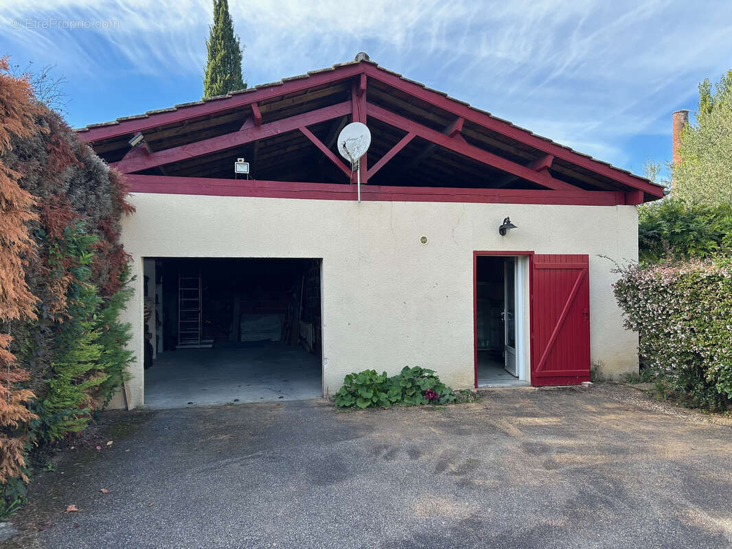 Maison à LAVARDAC