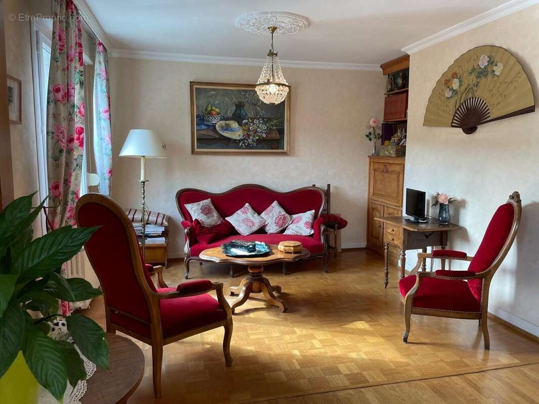 Maison à ORNANS