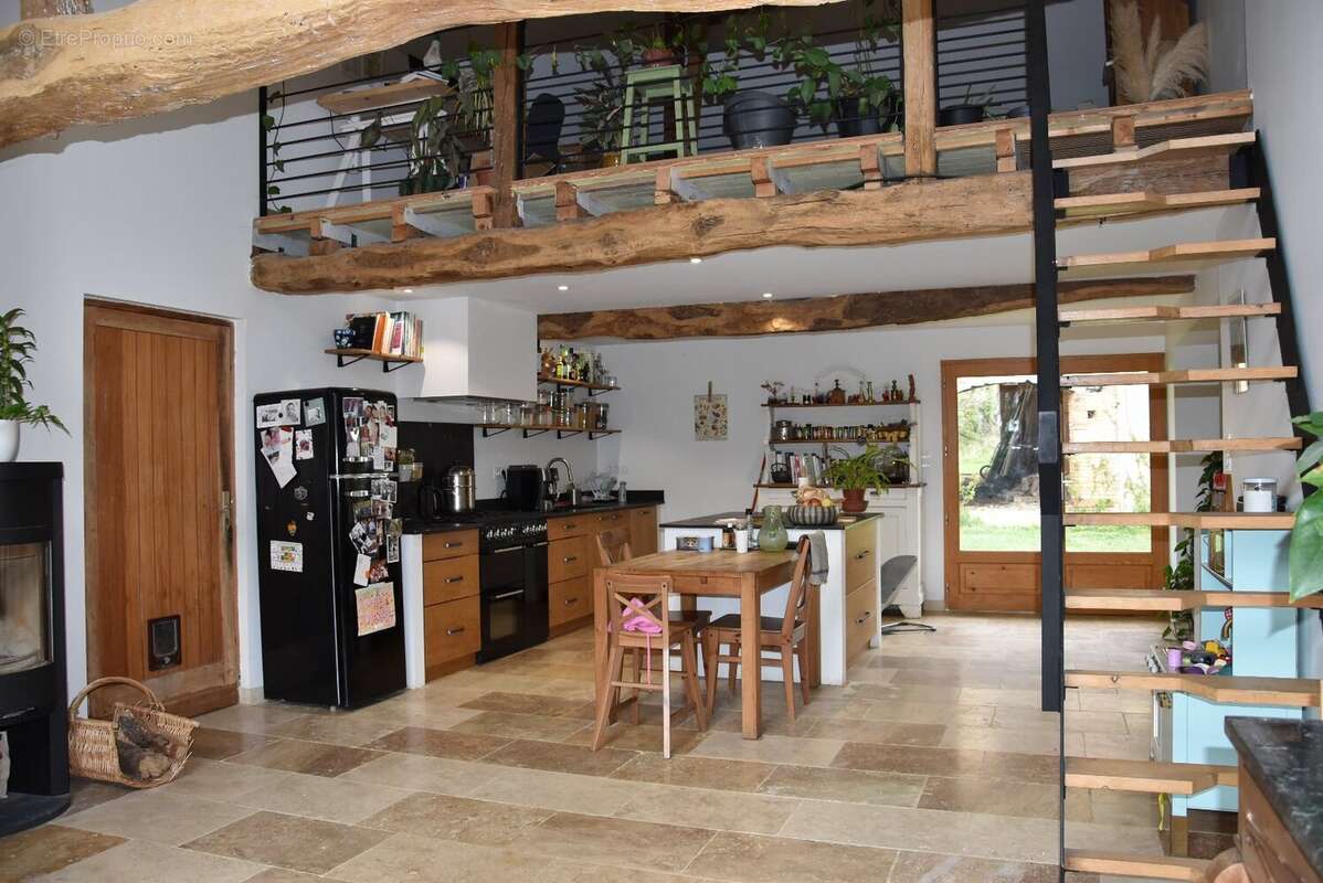 Maison à L&#039;ISLE-JOURDAIN