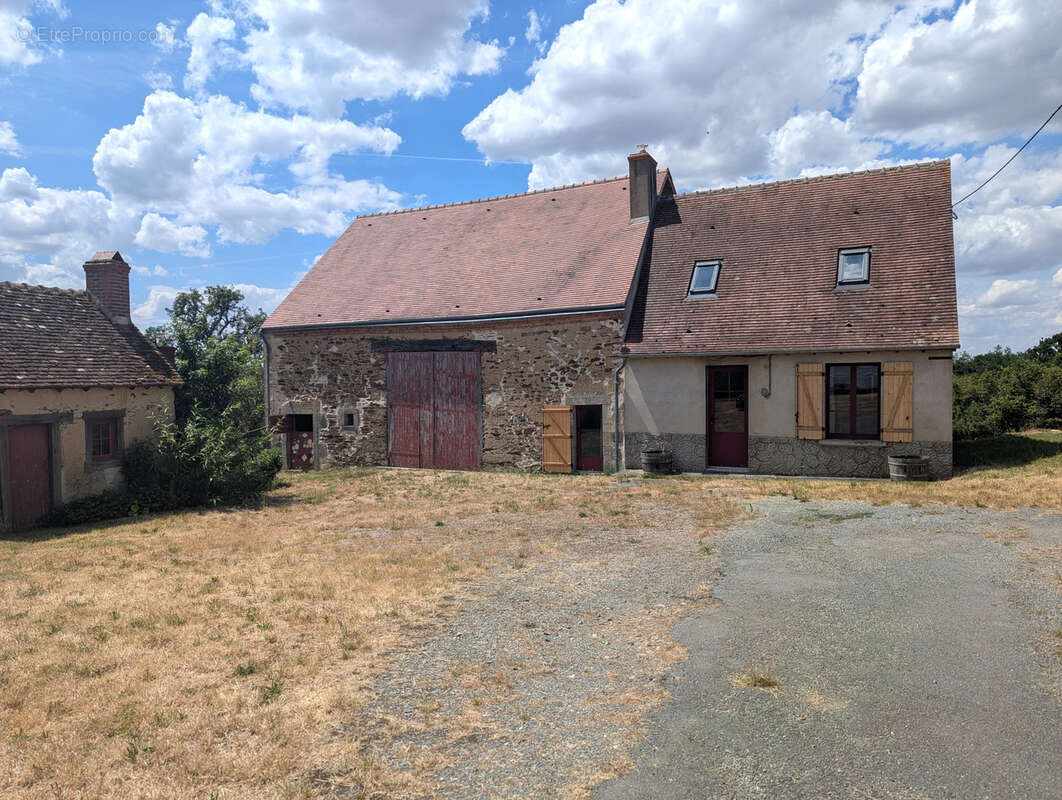 Maison de campagne rénovée avec dépendances ! - photo 20
